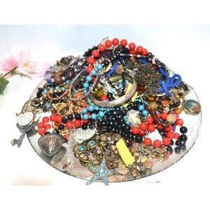 Vintage Jewelry Bits & Pieces for Jewelry Making and Crafting Mod Retro Kitsch